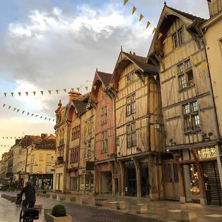 Luxueux, Ultra-centre, Fibre & Clim * 特鲁瓦